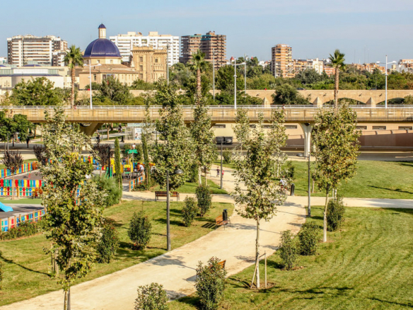 VENTA DEL EDIFICIO ESTRATEGICO PARA HACER UN HOTEL EN PLENO CENTRO DE VALENCIA